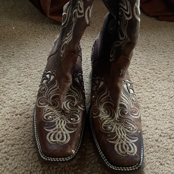 Cowgirl boots - Picture 1 of 2